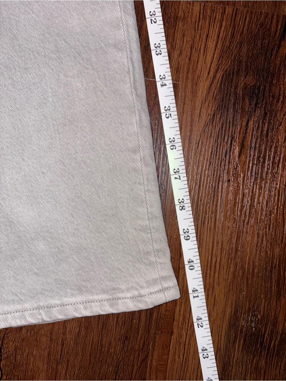 Women’s Abercrombie & Fitch light grey High Rise Wide-Leg Jeans - Picture 2 of 5